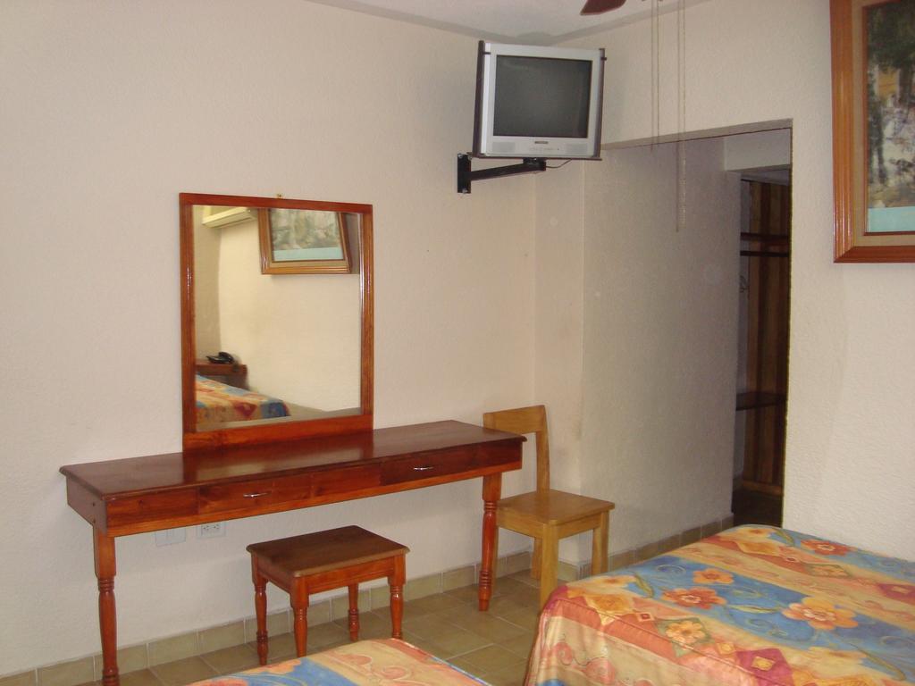Hotel Lacantum By Rotamundos Tapachula Bilik gambar